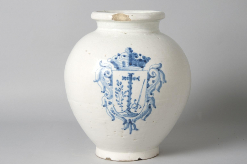 Anonymous, Pot with inquisitorial Coat of Arm